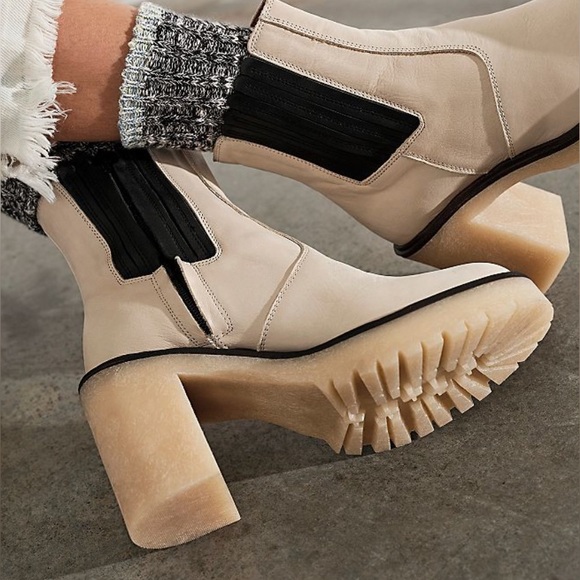 Free People James Chelsea Lug Sole Boots - Picture 6 of 7